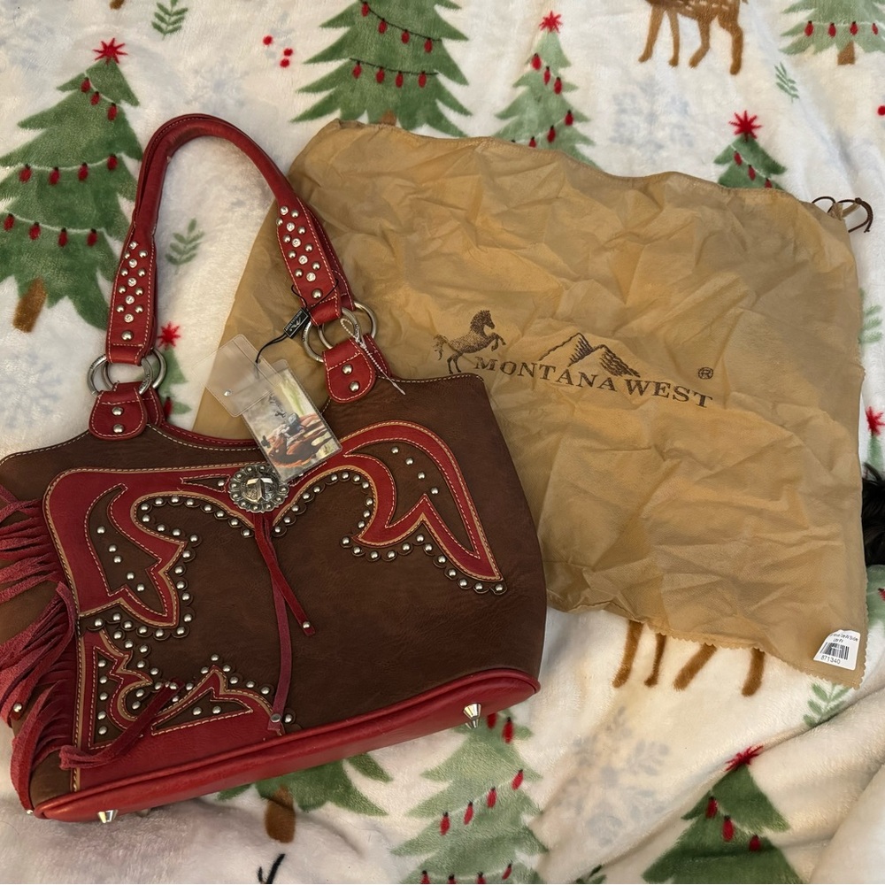 Women’s Montana West Handbag, new with tags never used. In perfect condition